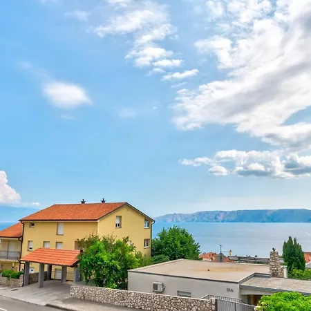 In 39519 Apartment Novi Vinodolski